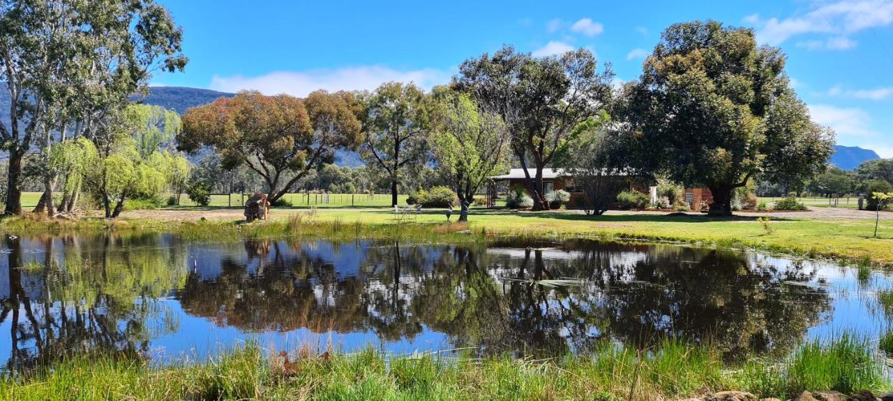 Halls Haven Holiday Units Halls Gap Exteriör bild