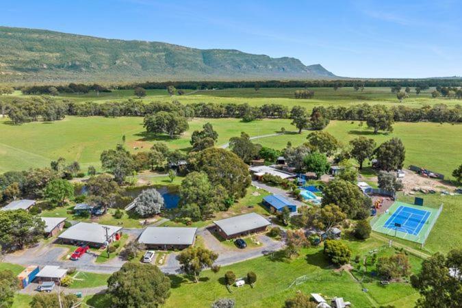 Halls Haven Holiday Units Halls Gap Exteriör bild